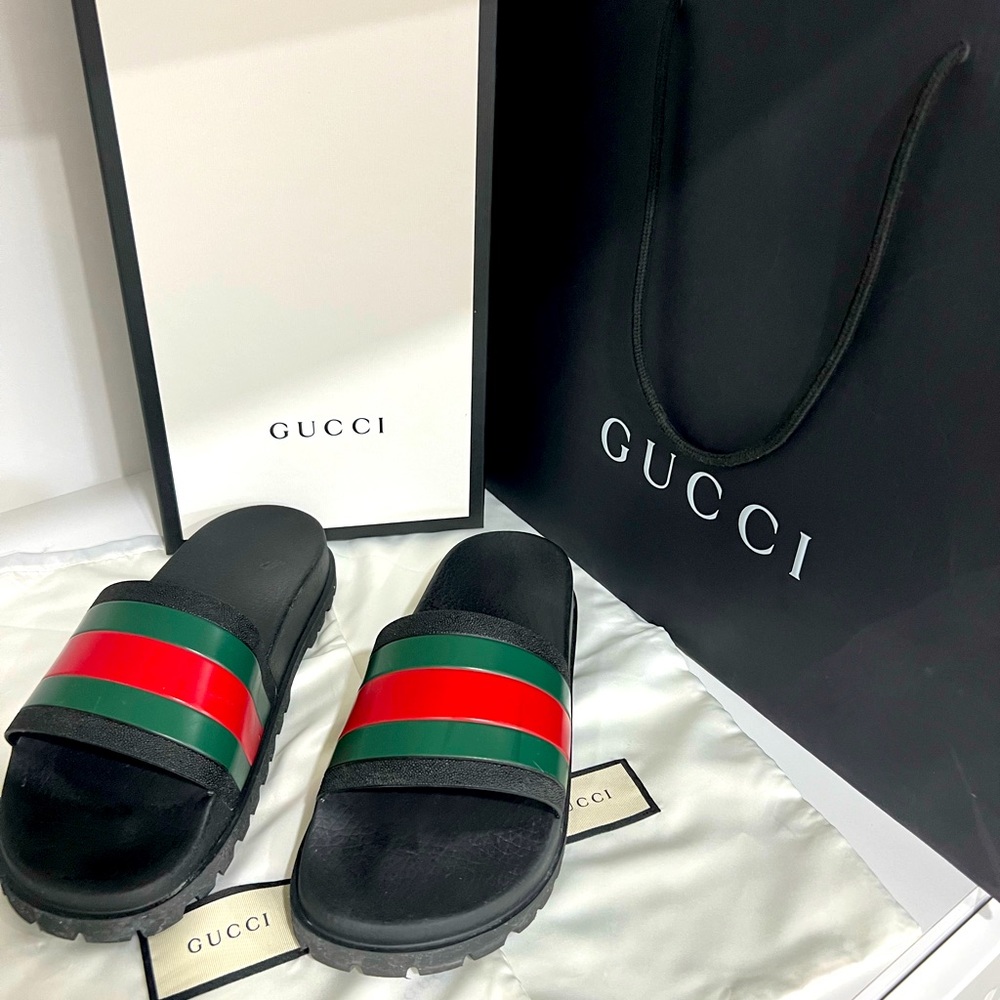 GUCCI Authentic Men’s Slides Size 10